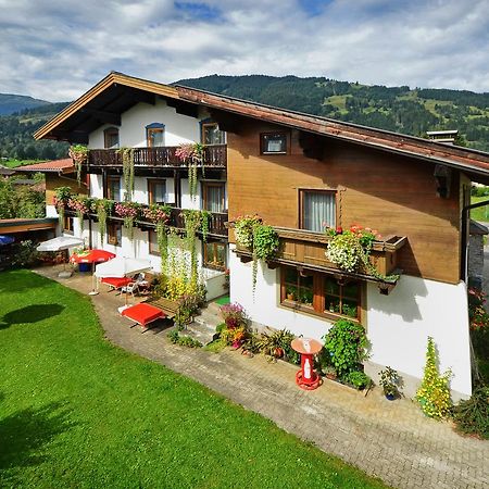 Pension Erlhof Saalfelden Exterior foto